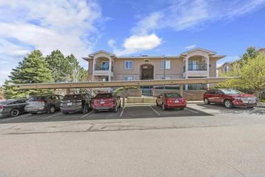Main picture of 3020 Mandalay Grv