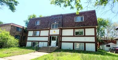 Main picture of 1108 8th St SE