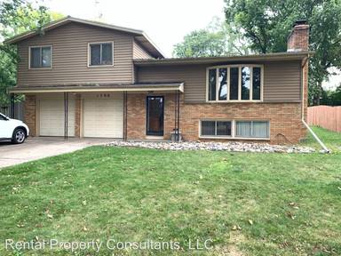 Main picture of 1706 Auburn Ave NE