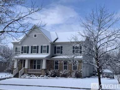 Main picture of 103 N Bayberry Pkwy