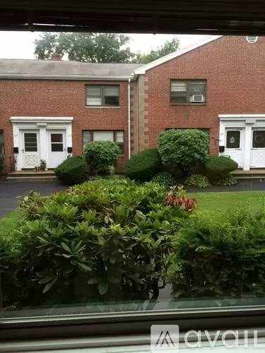 Main picture of 178 Church St