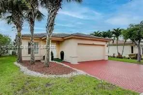 Main picture of 4625 SW 125th Ln