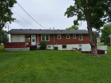Main picture of 511 Smith Ave