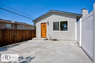 Main picture of 2441 Sylvian Ln