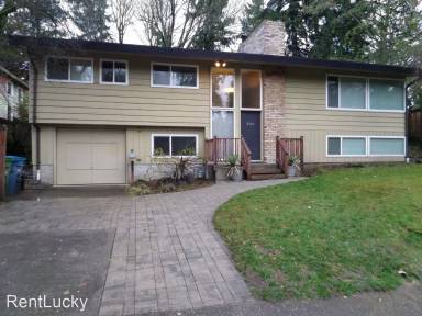 Main picture of 3924 88th Ave SE