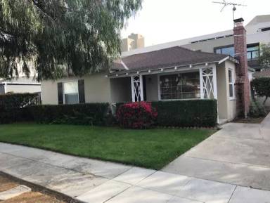 Main picture of 829 Jackson St