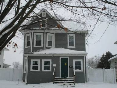 Main picture of 306 Vermont St