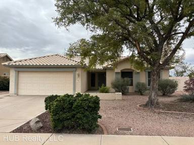 Main picture of 3048 N 64th St