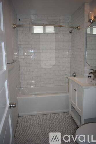 Main picture of 86 Elmira St