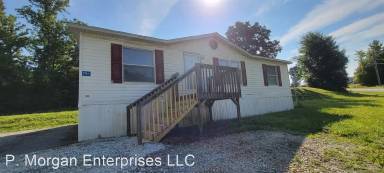 Main picture of Clover Creek Village