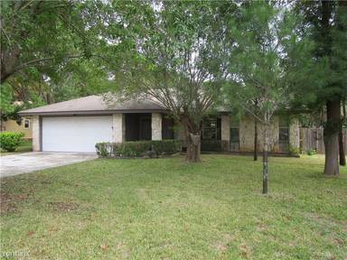 Main picture of 3413 Rocky Hollow Trl