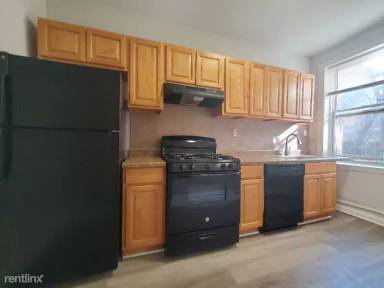 Main picture of 19 Kensington Ave