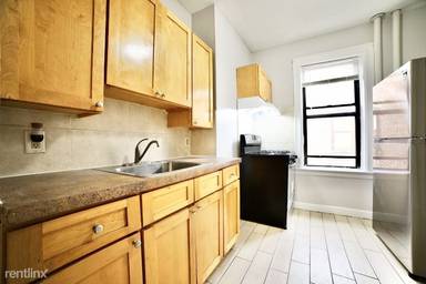 Main picture of 225 Academy St