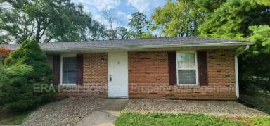 Main picture of 350 Elm St