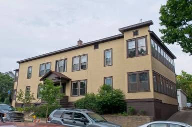Main picture of 2009 Garfield Ave