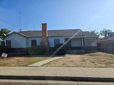 Main picture of 736 Rosewood Ave