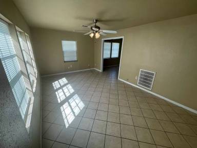 Main picture of 2640 Harrison St