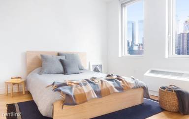 Main picture of Instrata at Mercedes House
