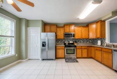 Main picture of 10554 Cherry Grove Ct