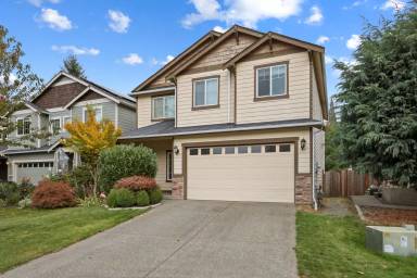 Main picture of 2535 10th Ct SE