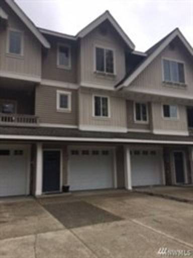 Main picture of 205 Broadway St