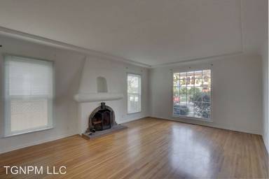 Main picture of 7950 W 4th St