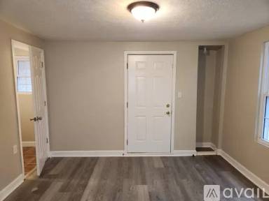 Main picture of 268 Eastend Dr