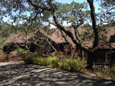 Main picture of 33 Lockton Ln