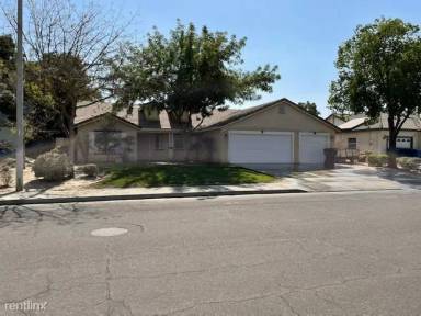 Main picture of 1097 W Mallard Way