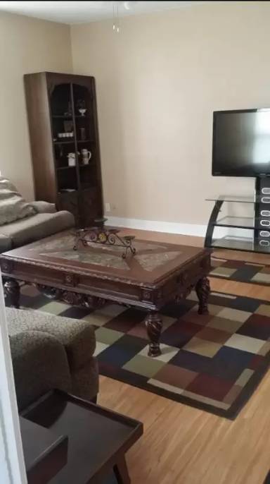 Main picture of 627 3rd St NW