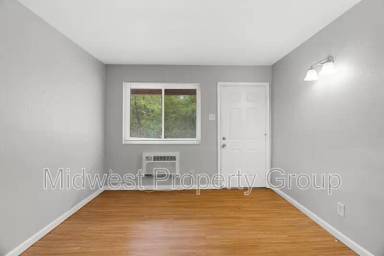 Main picture of 3710-3716 Geraldine Ave Apartments