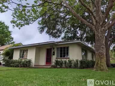 Main picture of 1044 28th Ave N