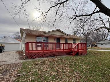 Main picture of 90 Northview Dr