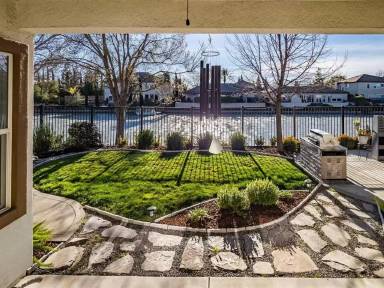 Main picture of 170 Vista Cove Cir