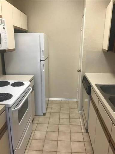 Main picture of 2804 Rio Grande St