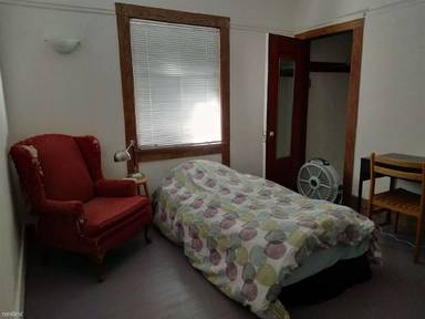 Main picture of 954 39th St