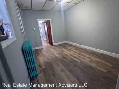 Main picture of 751 E Allegheny Ave