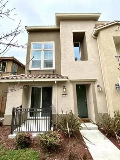 Main picture of 228 Caterina Way