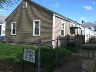 Main picture of 206 2nd Ave