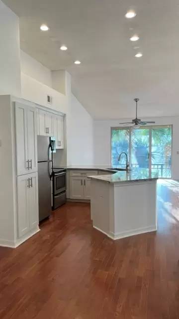 Main picture of 825 Normandy Trace Rd
