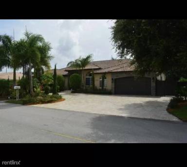 Main picture of 19880 SW 134th Ave