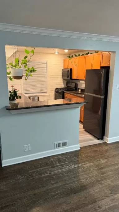 Main picture of 11143 S Avenue B