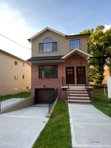 Main picture of 360 Westervelt Ave