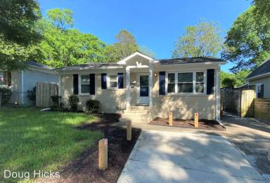 Main picture of 1832 Umstead St