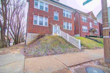 Main picture of 3130 Magnolia Ave