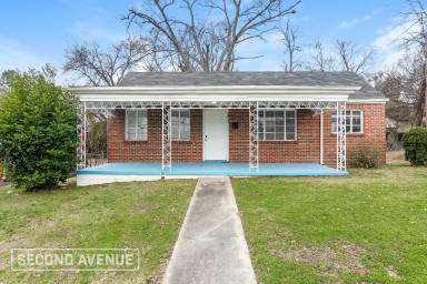 Main picture of 3312 Avenue S