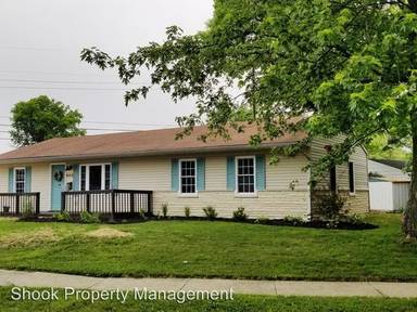 Main picture of 900 Rochelle Dr