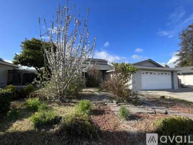 Main picture of 4543 Angeles Ave