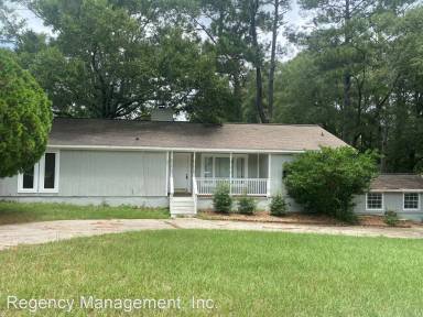 Main picture of 401 E Emerald Dr