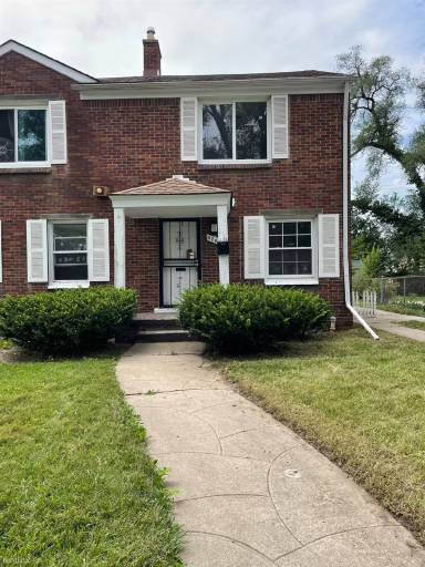 Main picture of 8209 Manor St